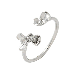 Платина Оправы для колец из латуни в виде цветка, за половину пробурено бисера, стойки покрытие, долговечный, без свинца и без кадмия, платина, размер США 7 1/4 (17.5 мм), штифты : 1.5x0.8 мм