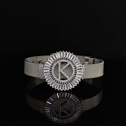 Letter K Латунные браслеты с микропаве из прозрачных кубических цирконий для женщин, плоские круглые с буквы, реальный 18 k позолоченный, Письмо K, 8-1/4 дюйм (21 см)