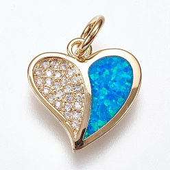 Синий Латунные микро проложить кубического циркония прелести, с синтетическим опалом, сердце, золотые, синие, 14.5x15x2.5 мм, отверстие : 4 мм