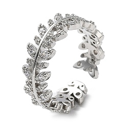 Платина Открытые манжеты из латуни с микропаве и прозрачным цирконием для женщин, листовая ветка, платина, внутренний диаметр: 17 мм