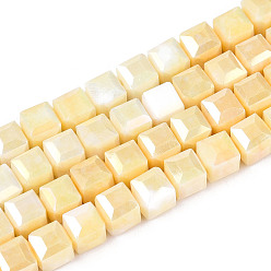 Золотистый Антикоррозийные гальванические стеклянные бусины, имитация драгоценных камней, кубические, с покрытием AB цвета, граненые, два тона, золотые, 5.5~6.5x5.5~5.5~6.5x5.5~5.5~6.5 мм, отверстие : 1~1.2 мм, около 58~63 шт / нитка, 13.39~14.49'' (34~36.8 см)