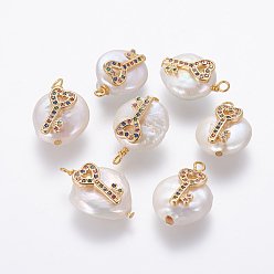 Разноцветный Подвески из натурального пресноводного жемчуга, с латунными микро проложить кубических выводы циркония, самородки с сердцем, золотые, красочный, 18~21x13~15x6~8 мм, отверстие : 1.5 мм