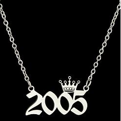 Number Год рождения короны 201 ожерелья из нержавеющей стали для женщин, цвет нержавеющей стали, число 2005, 17.72 дюйм (45 см)