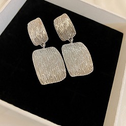 Платина Прямоугольные серьги-гвоздики из сплава, платина, 55x29 мм