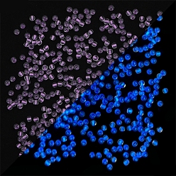 Сливовый 8/0 светящиеся стеклянные бусины, внутри цветов, светящиеся в темноте круглые бусины, слива, 3 мм, отверстие : 1 мм, около 220 шт / упаковка