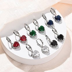 (52) Непрозрачная лаванда Серьги-кольца в форме сердца из латуни и стекла ко Дню святого Валентина, без свинца и без кадмия, долговечный, стойки покрытие, платина, разноцветные, 28x12.5 мм