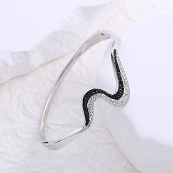 Нержавеющая Сталь Цвет Стильные браслеты из нержавеющей стали для женщин, форма волны, со стразами, цвет нержавеющей стали