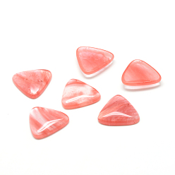 Стеклянный Камень Арбуза Вишневого кварцевого стекла кабошонов, треугольные, 9.5~10x10x5.5 мм