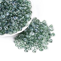 Vert Mer Perles de rocaille en verre de couleurs transparentes, rondelle, cuisson des peintures, vert de mer, 6x3mm, Trou: 1.2~1.6mm, environ 2500 pcs / livre