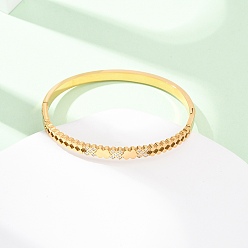 Настоящее золото 18K 304 Шарнирные браслеты из нержавеющей стали с микропаве из кубических цирконий для женщин, ионное покрытие (ip), реальный 18 k позолоченный, внутренний диаметр: 2-3/8x1-7/8 дюйм (5.9x4.8 см)