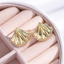 Shell Shape Серьги-гвоздики из латуни с микро-паве из прозрачного кубического циркония для женщин, без кадмия и без свинца, долговечный, реальный 18 k позолоченный, формы раковины, 19x21 мм