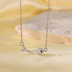 Fish Женские кулоны с микропаве из прозрачных и черных кубических цирконий из латуни, платина, рыбьей костью, 15.75 дюйм (40 см), Кулон : 9x21.5 мм