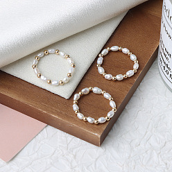 Золотой Натуральный пресноводный жемчуг рисовые бусины растягивающиеся кольца, золотые, внутренний диаметр: 17~18 мм