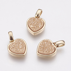 Персиковый Слойка Естественно druzy агат подвески, с латунной фурнитурой , сердце, золотые, розовые, 17 мм, отверстие : 2x2.5 мм, Кулон : 12.5x11x4 мм
