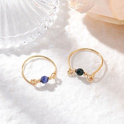 Золотой 2 шт. экологически чистые медные проволочные кольца с натуральным агатом и содалитом, золотые, внутренний диаметр: 19 мм