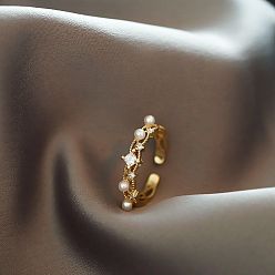 Золотой Кольца-манжеты с ромбами из латуни с микропаве из прозрачного кубического циркония для женщин, с пластиковой жемчужины, золотые, внутренний диаметр: регулируемый