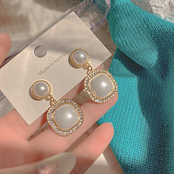 Квадрат Серьги-гвоздики из пластикового сплава с имитацией жемчуга, с кристально горный хрусталь, золотые, квадратный, 37x20 мм