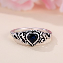 Черный Кольца для женщин с микропаве из латуни и кубическими цирконами, сердце, чёрные, размер США 6 (16.5 мм)