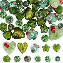 Vert 40 pièces 10 styles mixtes perles de verre filées à la main, formes mixtes, verte, 8~20.5x8~20x6.5~12mm, Trou: 0.8~2mm, 4 pcs / style