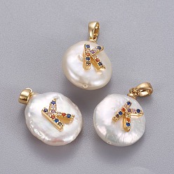 Letter K Подвески из натурального пресноводного жемчуга, с латунными микро проложить кубических выводы циркония, самородки с буквой, долговечный, золотые, красочный, letter.k, 17~27x12~16x6~12 мм, отверстие : 4x2.5 мм