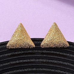 Треугольник Серьги-гвоздики с текстурированной латунью, без никеля , реальный 18 k позолоченный, треугольные, 14x16 мм