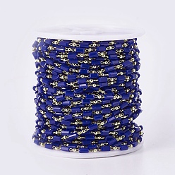 Синий Ручной цепи стекло бисером, пайки, с латунной фурнитурой , с катушкой, долговечный, реальный 18 k позолоченный, кубоид, синие, 4.5x2.5~3x2.5~3 мм, 2 мм, около 32.8 футов (10 м) / рулон