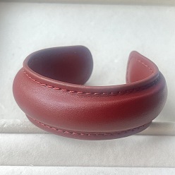 Индийский Красный Минималистичные кожаные браслеты-манжеты для женщин, Индийская красная, внутренний диаметр: 2.56 дюйм (6.5 см)