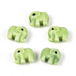 Зелено-Желтый Ручной фарфоровые керамические шарики, Famille выросли стиле, слон, зеленый желтый, 11x14x8 мм, отверстие : 1.6~1.8 мм