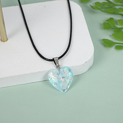 Бледно-бирюзовый Ожерелье из черного вощеного шнура с подвеской в виде светящегося сердца с пайеткой внутри, со сплавочной фурнитурой, бледные бирюзовая, 17.72 дюйм (45 см)