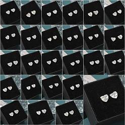 Платина Серьги-пусеты из латуни с микропаве и прозрачным фианитом, сердечко с буквой а~г, платина, 8.5x9.5 мм