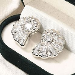 Платина Серьги-гвоздики в форме ракушки из латуни с микропаве из прозрачного кубического циркония, долговечный, без свинца и без кадмия, платина, 26.5x20.5 мм