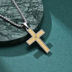 Oro 304 Collares con colgante de cruz religiosa martillada de acero inoxidable con circonitas cúbicas transparentes para hombre, dorado, 23.62 pulgada (60 cm)