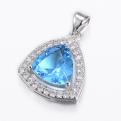 Темно-Голубой Модные латунные микропрофили кубические циркониевые подвески, граненые, треугольные, платина, глубокое синее небо, 23x16x6.5 мм, отверстие : 5x3.5 мм