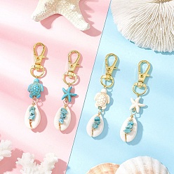 Золотой 4 шт. подвесные украшения из натуральной ракушки каури, с синтетическими бирюзовыми бусинами в виде морских звезд и черепах и поворотными карабинами из сплава для украшения сумок, золотые, 73~75 мм, Кулон : 44.5~47x14~14.5x10 мм, застежка : 31x12.5x5 mm