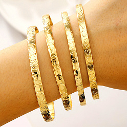 Золотой 4 шт. 4 стили браслеты из сплава с узором в виде сердца/ромба/цветка для женщин, золотые, внутренний диаметр: 2-3/4 дюйм (7 см), 1 шт / стиль