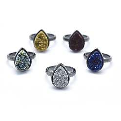 (52) Непрозрачная лаванда Гальванизированный естественный druzy кварцевый кристалл палец кольца, с фурнитурой из экологически чистой латуни, без свинца и без кадмия, долговечный, плоско-круглые, Размер 7, металлический черный , разноцветные, 17 мм