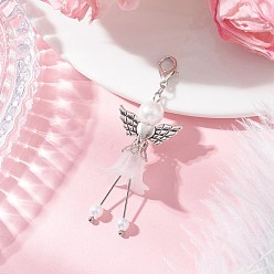 Белый Подвеска в виде ангела из матового акрила и стеклянного жемчуга, с крыльями из сплава и застежками-клешнями, старинное серебро и платина, белые, 60 мм