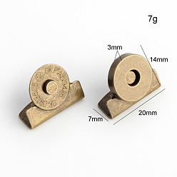 Античная Бронза Бесшовная пряжка из магнитного сплава, Сумка-коробка ручной работы с двойными ножками и крышками, столкновение гвоздей, античная бронза, 20x7 мм