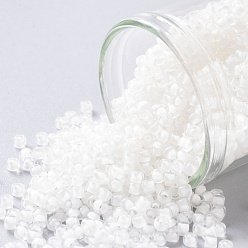 (981F) White Lined Crystal Matte Круглые бусины toho, японский бисер, (981 f) матовый кристалл с белой подкладкой, 11/0, 2.2 мм, отверстие : 0.8 мм, Около 5555 шт / 50 г