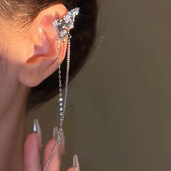 Бабочка Серьги-каффы из сплава стразов, платина, бабочка