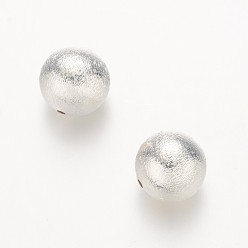 Посеребрённый Круглые матовые шарики из латуни, 925 серебро покрытием, 14 мм, отверстие : 2 мм