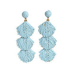 Небесно-голубой Серьги-гвоздики в форме ракушек из рафии в богемном стиле, с железными контактами, золотые, голубой, 90x32 мм