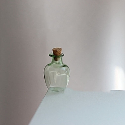 Зеленый лайм Мини стеклянные украшения, пустые бутылки желаний, с пробками, аксессуары для кукольного домика с микро-ландшафтом, притворяясь опорными украшениями, зеленый лайм, 20x27 мм