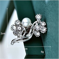 Платина Брошь в виде цветка из сплава кристаллов и страз для рюкзака, с имитацией жемчужина бисера, платина, 20x30 мм