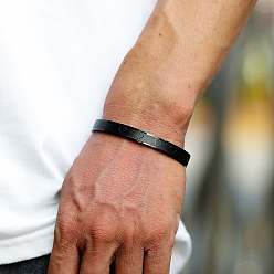 Черный 201 простые браслеты из нержавеющей стали, Шарнирные браслеты для мужчин и женщин, Сердце Pattern, чёрные, внутренний диаметр: 2-1/2 дюйм (6.5 см)