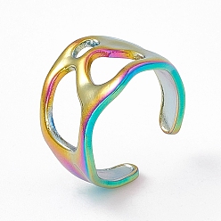 Rainbow Color Ионное покрытие (ip) 304 широкая полая открытая манжета из нержавеющей стали для женщин, Радуга цветов, размер США 7 (17.3 мм)