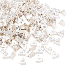 Серебро Латунные бусины, треугольные, серебряные, 4x4.5x2 мм, отверстие : 1.4 мм