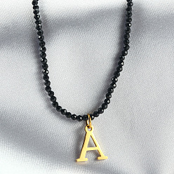Letter A 304 подвеска из нержавеющей стали с инициалом, ожерелья из граненых круглых бусин черного стекла для женщин, золотые, буква a, 15.35 дюйм (39 см)