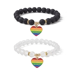 Сердце 2 шт. 2 набор эластичных браслетов из синтетического гематита и стекла с круглыми бусинами, Подвески из сплава эмали с радужным флагом гордости, штабелируемые браслеты, сердце, внутренний диаметр: 2-1/4~2-3/8 дюйм (5.6~5.9 см), 1 шт / стиль