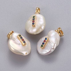 Letter I Подвески из натурального пресноводного жемчуга, с латунными микро проложить кубических выводы циркония, самородки с буквой, долговечный, золотые, красочный, letter.i, 17~27x12~16x6~12 мм, отверстие : 4x2.5 мм